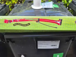 Trailer-gator-stang