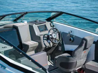 Nordkapp Noblesse 660 m/175 HK Yamaha og udstyr