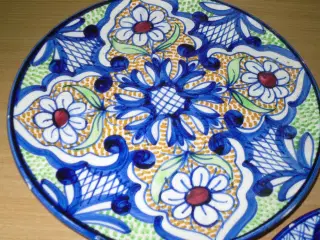 Gamle smukke FADE/PLATTER i blå nuancer.
