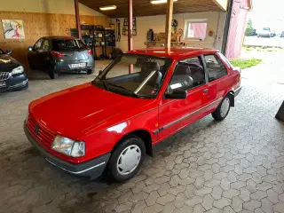 Peugeot 309 1.6i 1990 176000 km
