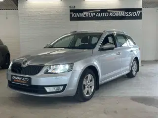 Skoda Octavia Combi 2,0 TDI Common Rail DPF Elegance DSG 150HK Stc 6g Aut.