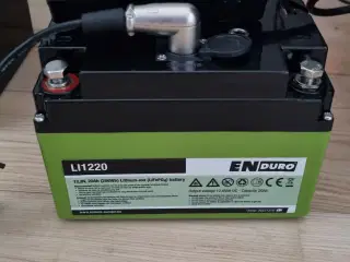 20Ah ENDURO batteri med lader