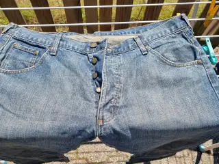 Wrangler jeans