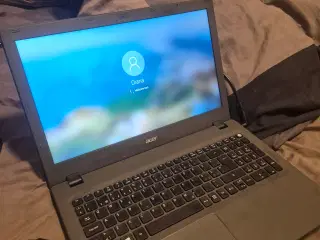 Acer Aspire E5-573, 1 TB og velfungerende
