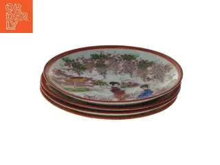 Dekorative tallerkener med orientalsk motiv (str. Ø 13 cm)