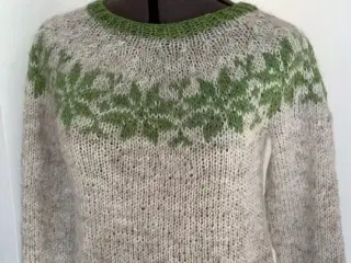 Sarah Lund håndstrikket sweater i islandsk uld