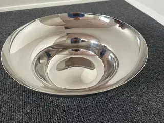 Sælges Georg Jensen salatskål. 
