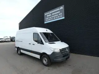 Mercedes-Benz Sprinter 316 2,1 CDI A2 H2 RWD 163HK Van 6g