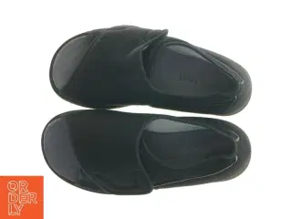 Sorte hjemmesko fra New feet (str. 41)