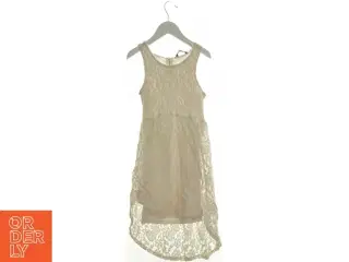 Asymmetrisk Blonde Kjole fra Kids By Lindex (str. 146 cm)