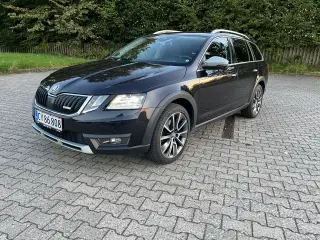 Skoda Octavia Scout st.car 2,0 TDI DSG 184 HK