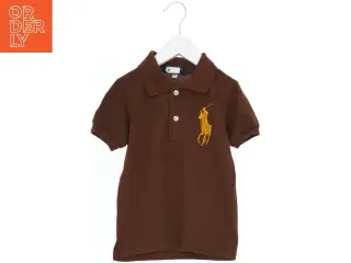 Brun polo T-shirt med gul logo fra Polo (str. M)