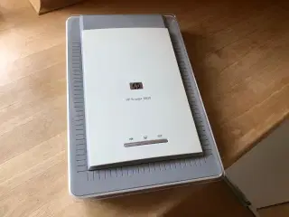 HP Scanjet 3800 scanner