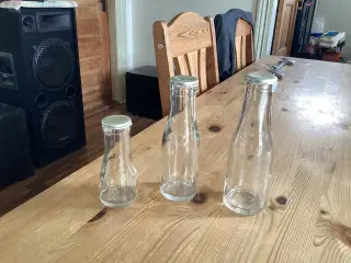 Gamle Mælke Flasker