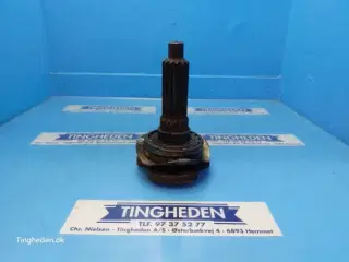 New Holland TX68 Aksel 454022