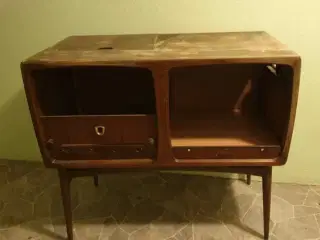 Tv Bar