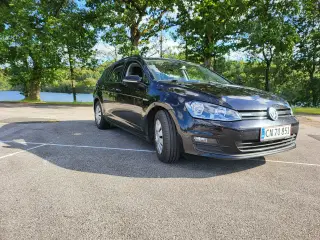 VW Golf VII 1,6 TDi 110 Comfortline Variant BMT 5d