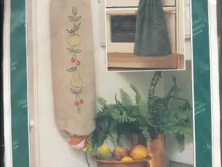 BRODERISÆT FRA ATELJE MARGARETHA - KØKKENSÆT