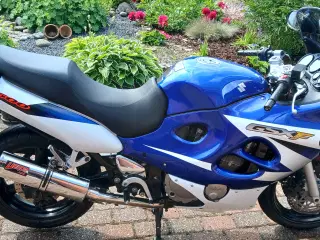 Suzuki 600 F