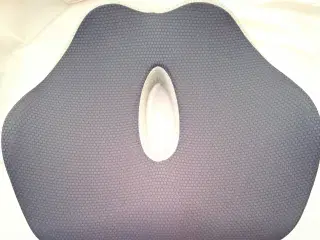 Ergonomisk memoryskum aflastnings pude. Aldrig bru