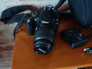Nikon D5000 12.3mp 16gb ram, 18-55 mm objekt 