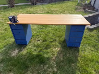 Arbejdsbord til kælder eller værksted