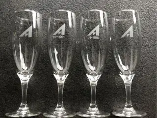 Champagneglas med Logo
