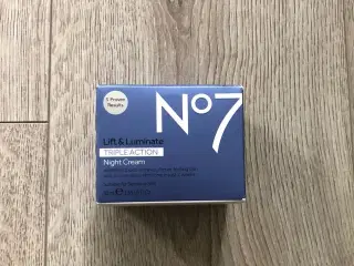 No7 Lift&Luminate TripleAction Night Cream 50 mL