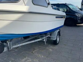 Motorbåd/ kabinebåd