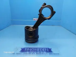 Ford 675TA Stempel 82854532