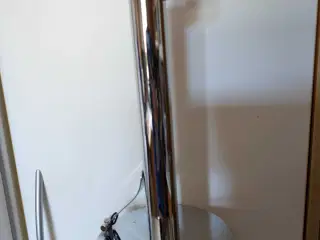 Køkkenrulleholder 