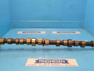 John Deere 6359T Knastaksel R79345