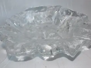 Lille skål af glas