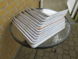 12 stk Vinkelbeslag / Ophængs beslag 