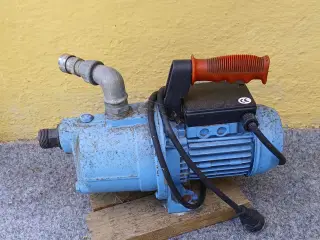 Vandpumpe