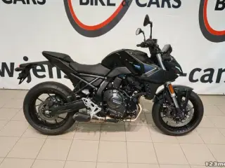 Suzuki GSX-8S