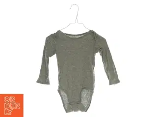 Grå bodystocking (str. 86)