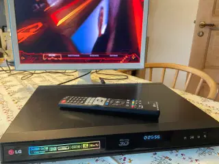 LG BluRay afspiller og harddisk optager