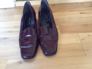 Mary B pump