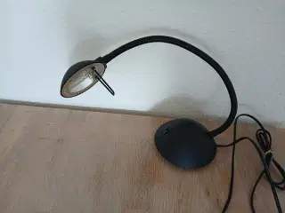 Skrivebordslampe 