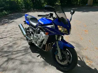 Yamaha FZS 1000 Fazer