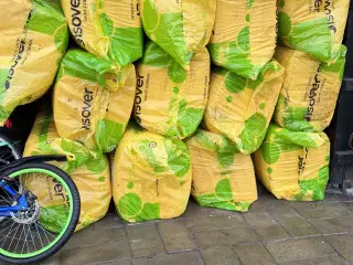 ISOVER 240mm murfilt 15 pakker til 150kr pr pakke 