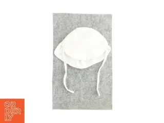 Baby hat (Str. 50/52) fra Ukendt (str. 50/52)