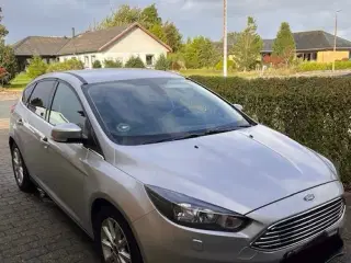 Ford Focus Titanium 1.0 Ecoboost Hatchback