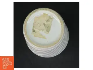 Brugt hvid porcelænskrukke (str. Ø. 7,5 cm)
