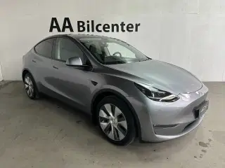 Tesla Model Y  Long Range AWD