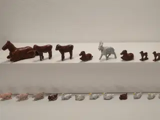 22 stk gamle bondegårdsdyr i metal. L 2,5-8,5cm
