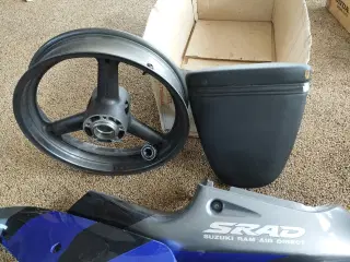 Diverse skjolde m.v. til Suzuki GSX 600R.  (  50%)