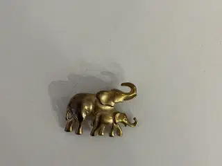 Broche med elefanter 