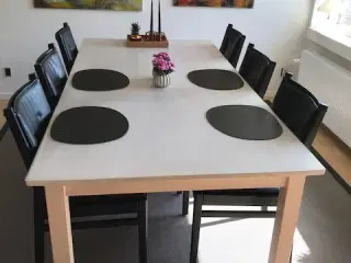 Spisebord i hvidt bøg med klap
